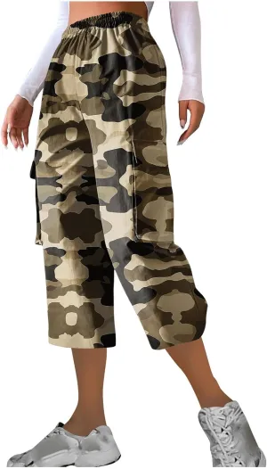 Womens Plus Size Cargo Capris Fashion Camouflage Elastic Waist Straight Leg Loose Sporting Capri Pants with Pockets